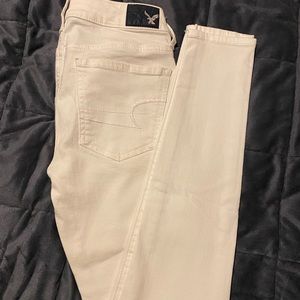 American Eagle skinny jeans, size 2.